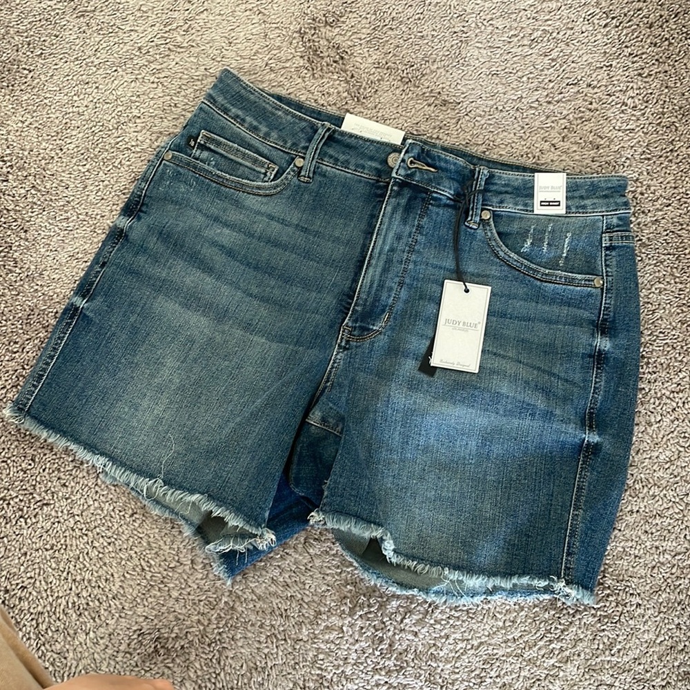 NWT Judy Blue Tummy Control Shorts